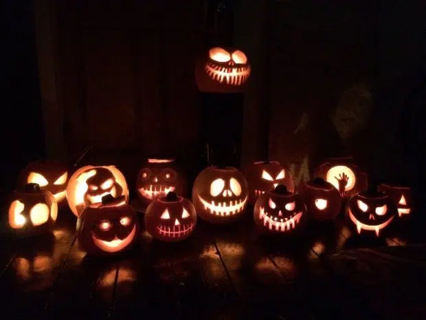 Pumpkin Candle Lit Walkway