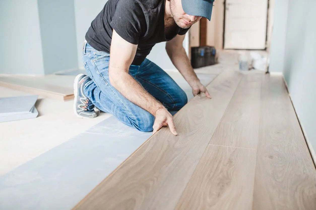 menuisier pose parquet