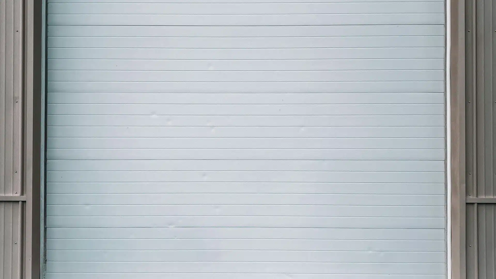 Investissez dans une porte de garage sectionnelle pour plus de confort !