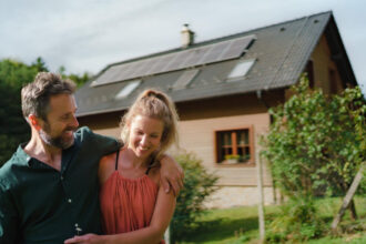 Maximisez l’efficacité énergétique grâce à un raccordement optimal des panneaux solaires