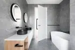 Salle de bains : quelle hauteur pour un meuble lavabo ?