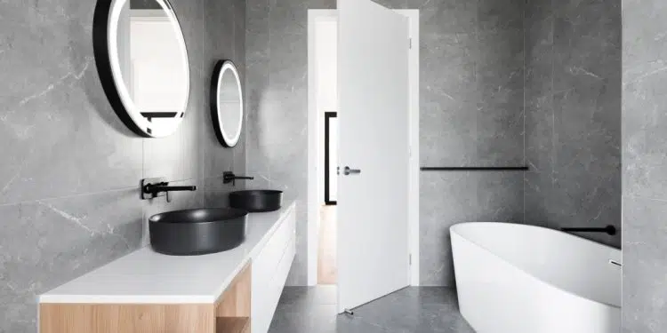 Salle de bains : quelle hauteur pour un meuble lavabo ?