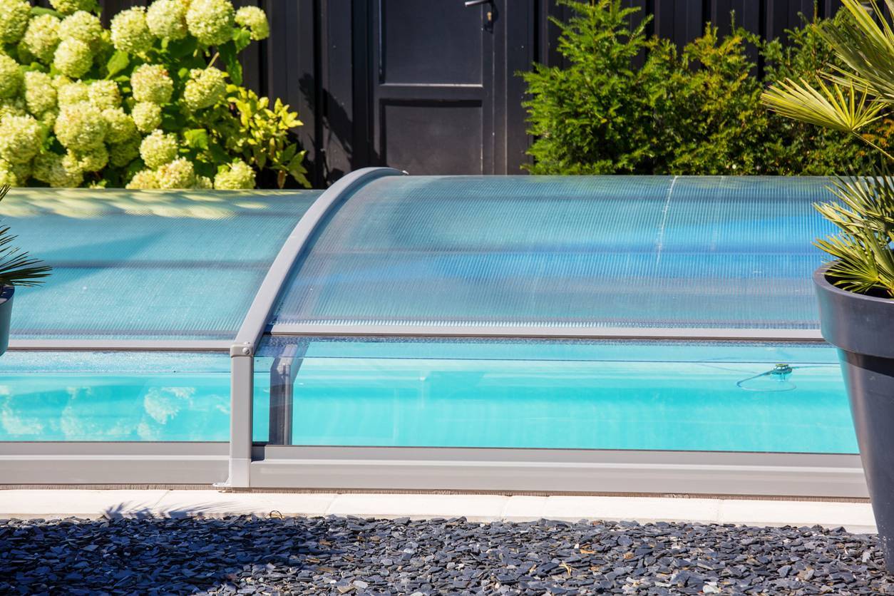 abri de piscine sur mesure